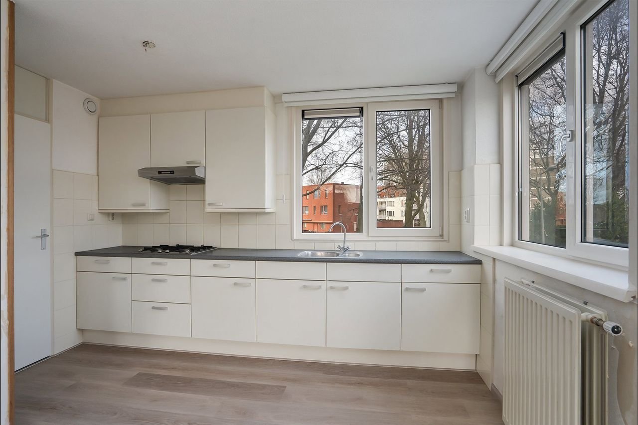 Fijn 3-kamerappartement met balkon - Afbeelding 14