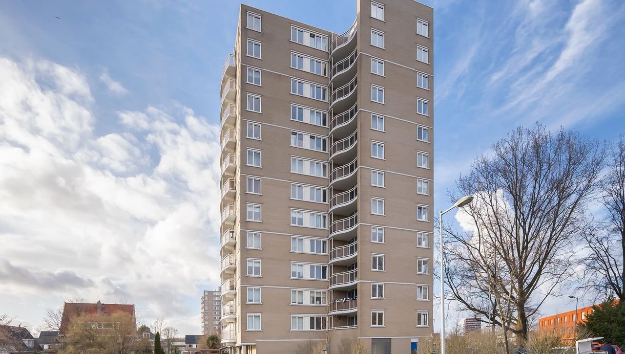 Fijn 3-kamerappartement met balkon - Afbeelding 1