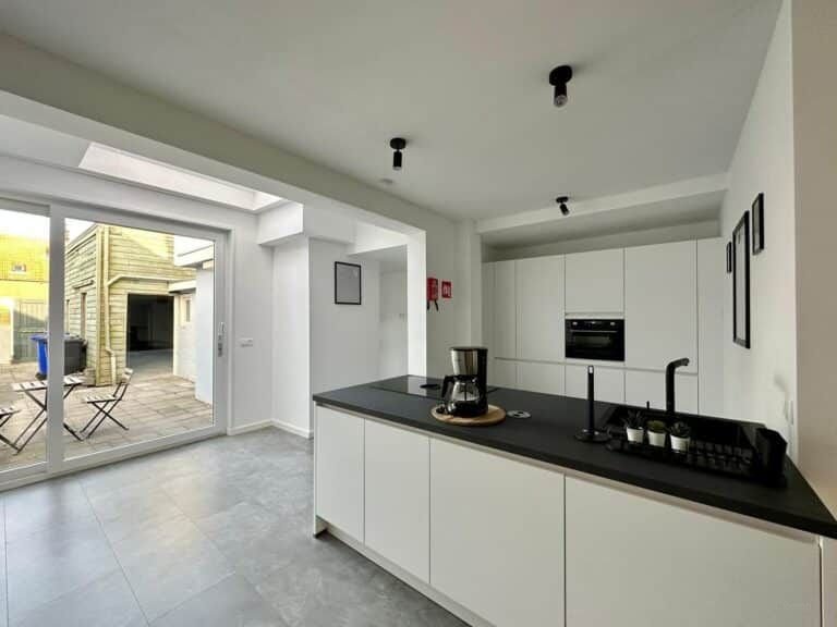 Furnished house with garage in Zaamslag - Image 5