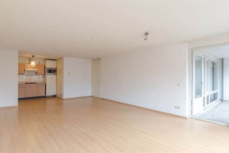 Royaal appartement met loggia in hartje Aalst - Afbeelding 5