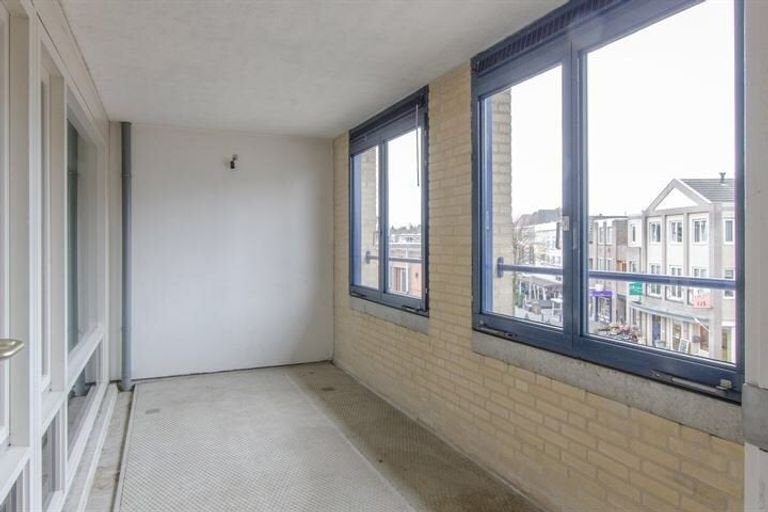 Royaal appartement met loggia in hartje Aalst - Afbeelding 8