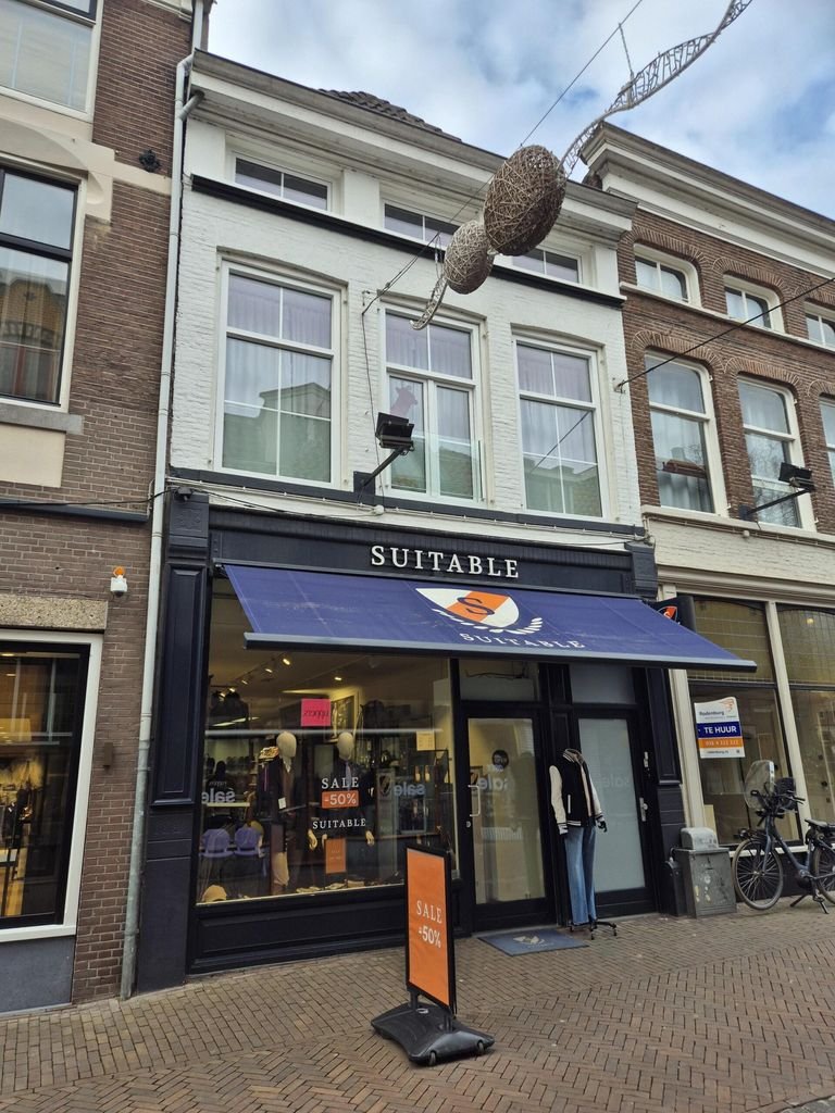 Spacious living in the heart of Zwolle - Image 1