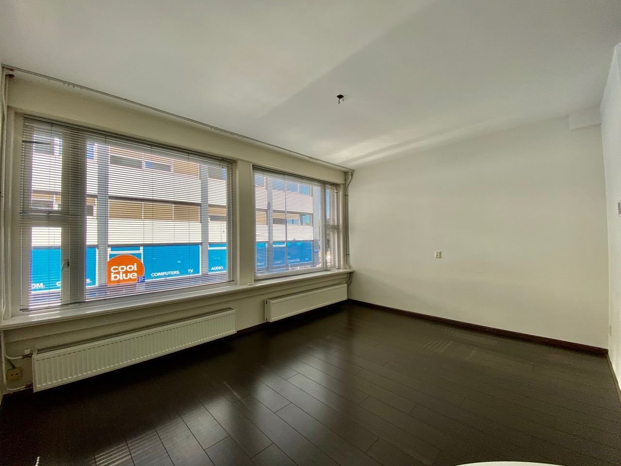 Studentenwoning met twee balkons - Afbeelding 1