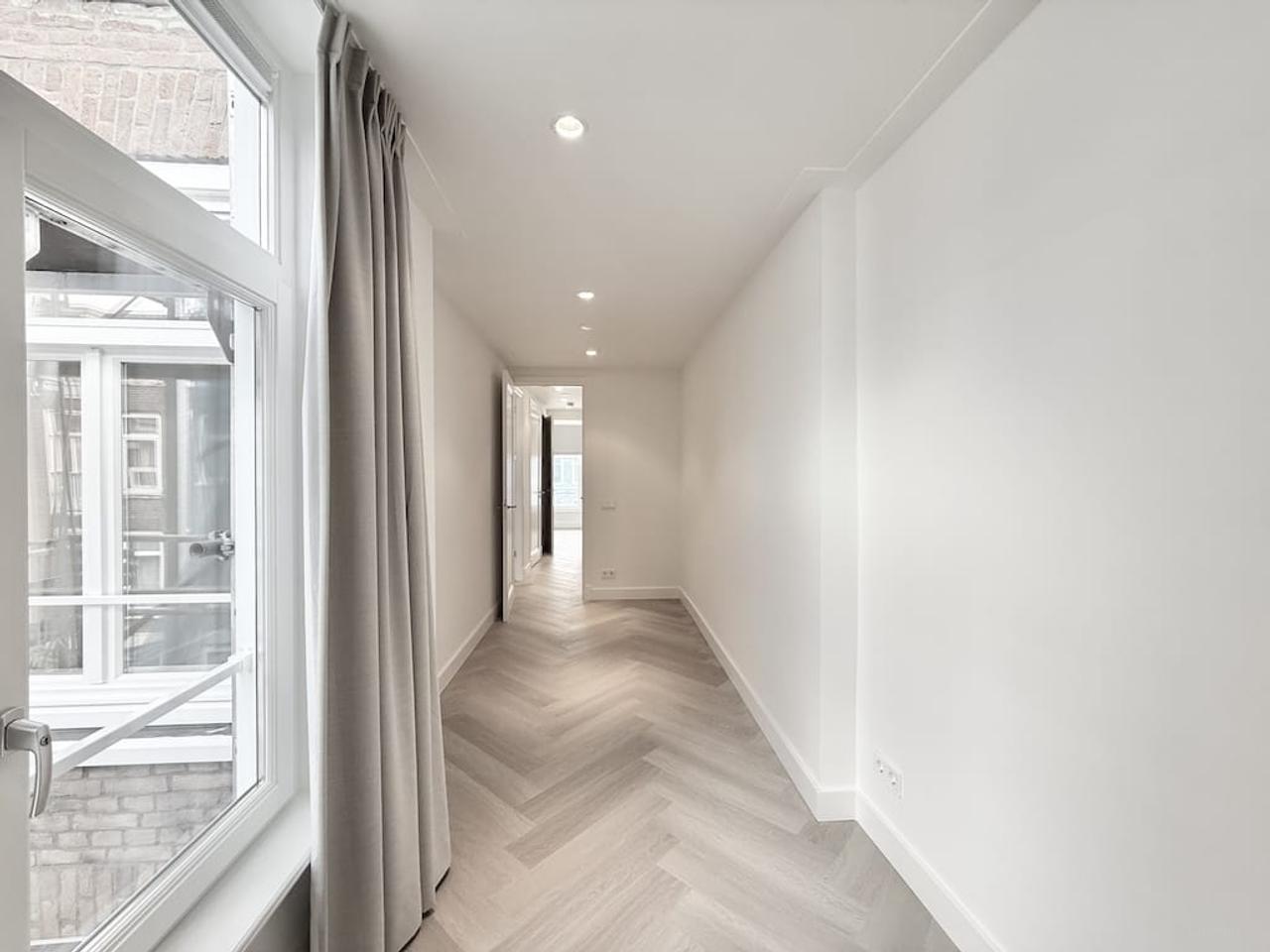 Dubbel bovenhuis met balkon in De Pijp - Afbeelding 9