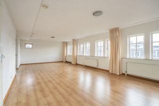 Modern 5-kamer appartement in oude school - Afbeelding 10