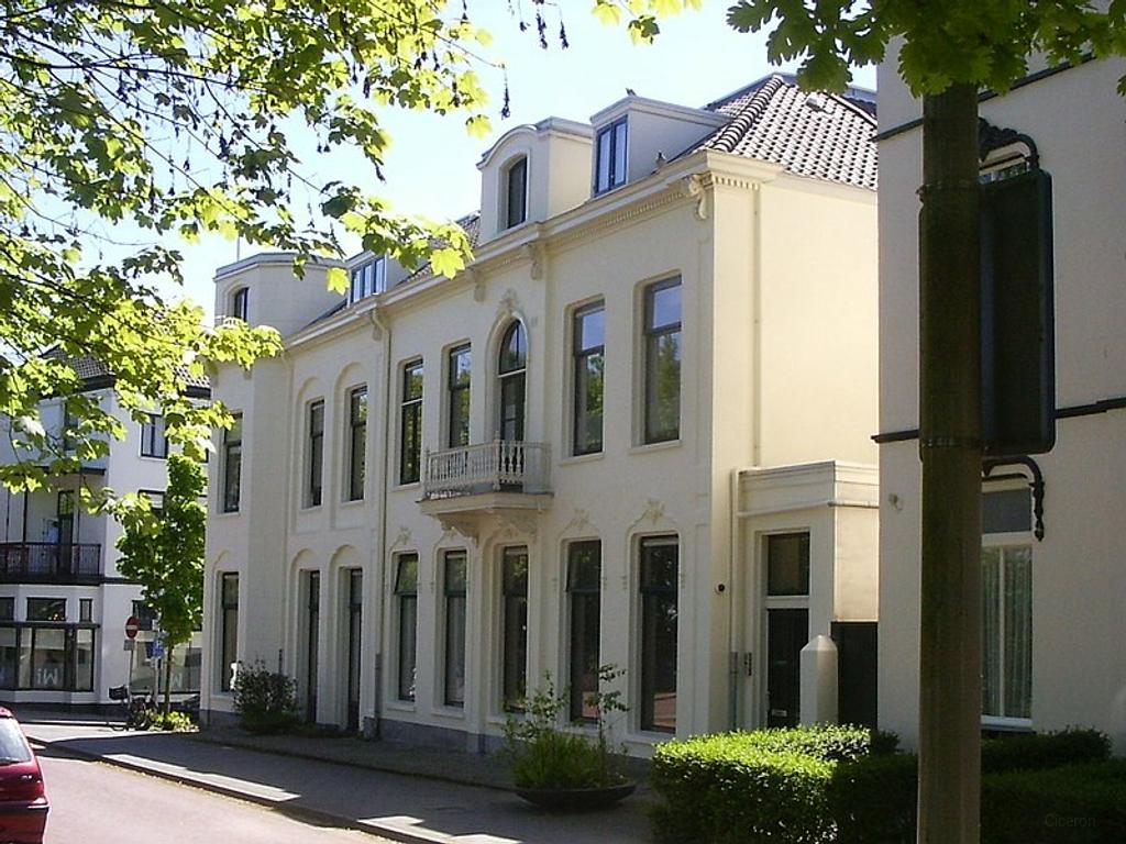 Zelfstandige studio van 33 m² in hartje Arnhem - Afbeelding 1