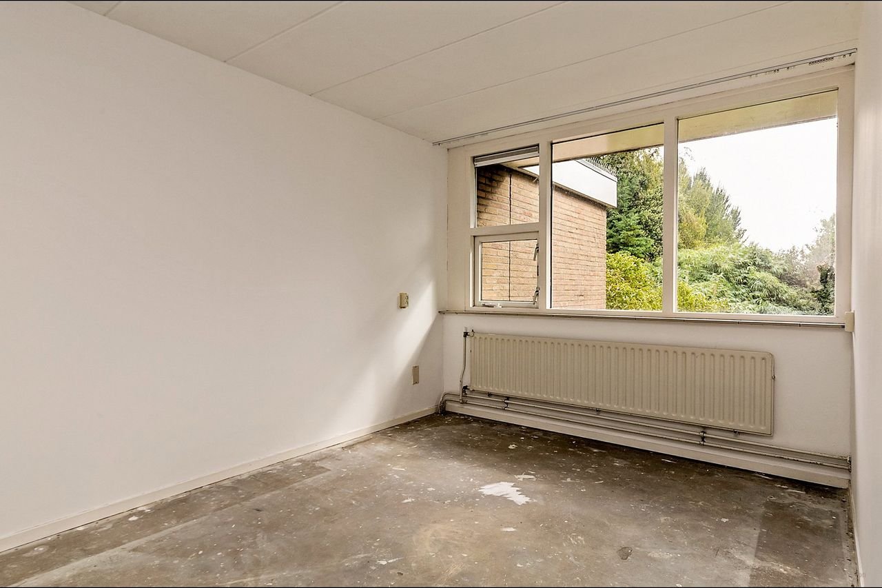 Ruim huis met tuin in Kraayenstein - Afbeelding 23