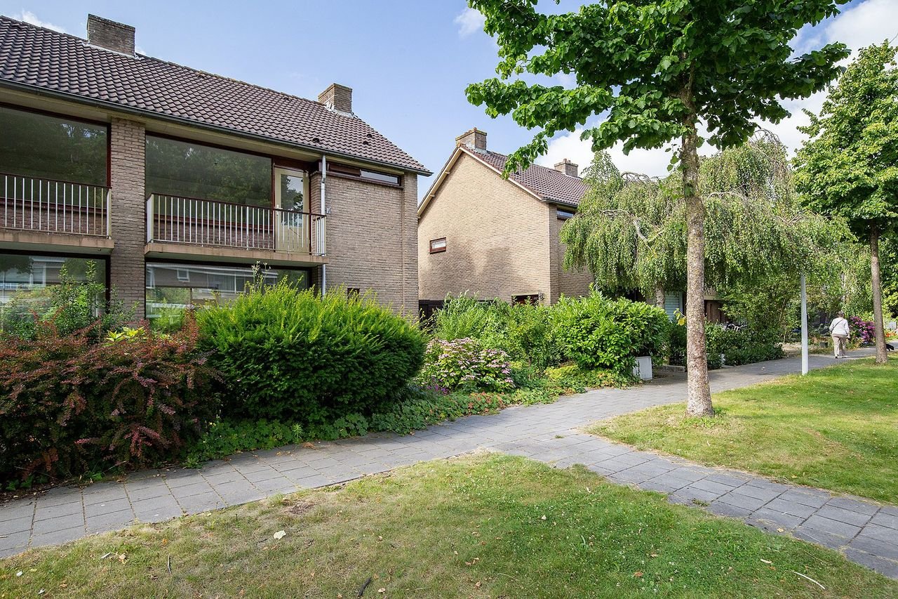 House with garden and 4 bedrooms - Image 7