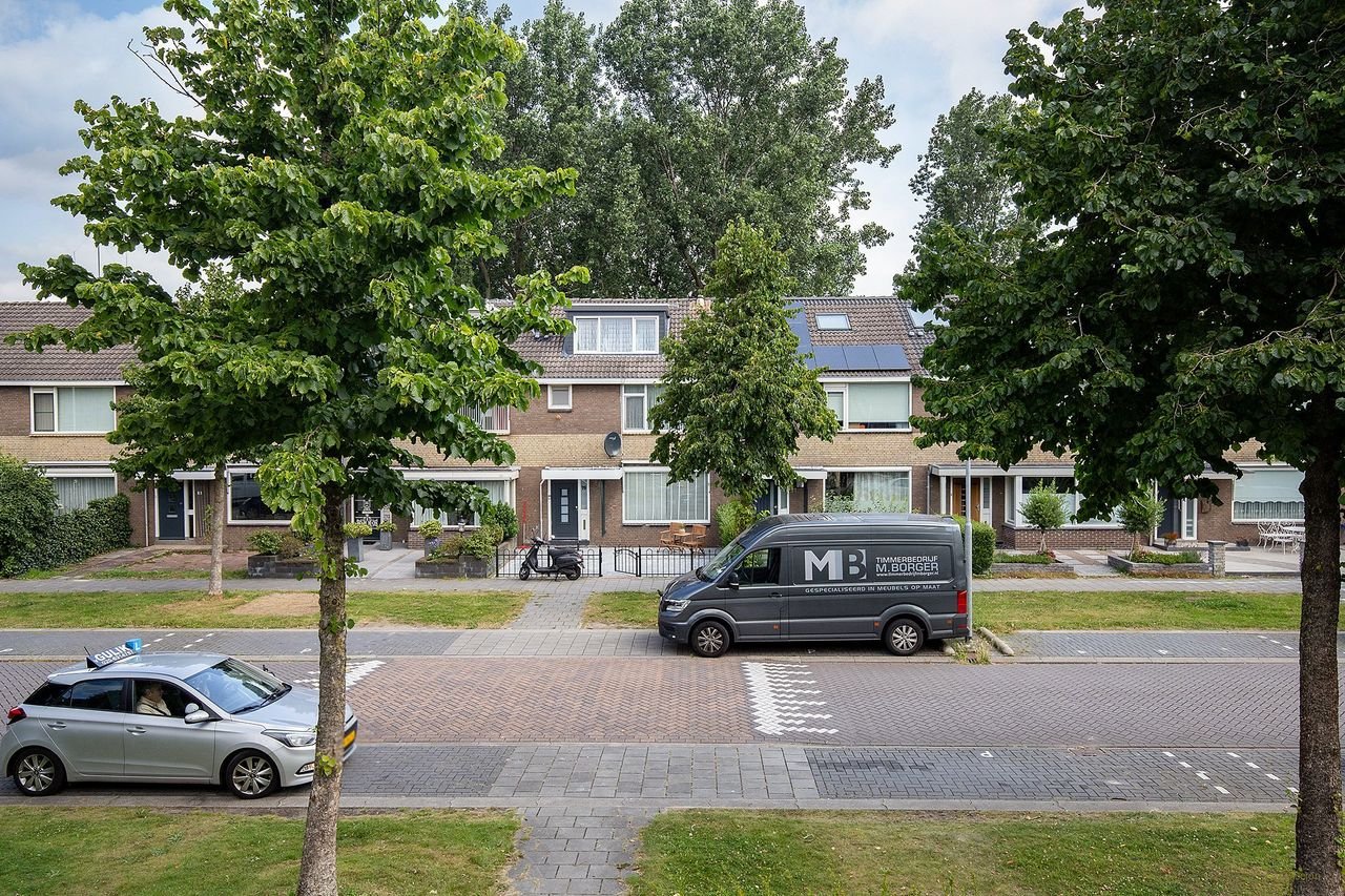 House with garden and 4 bedrooms - Image 20