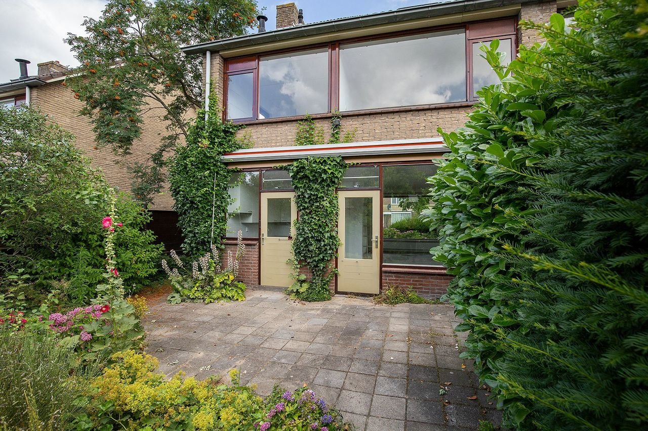 House with garden and 4 bedrooms - Image 21