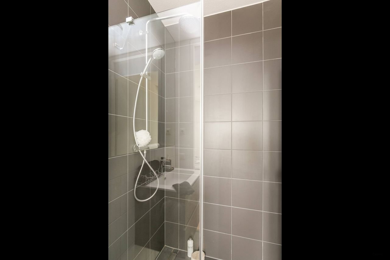 Modern appartement bij Amstelstation op 12e etage - Afbeelding 10