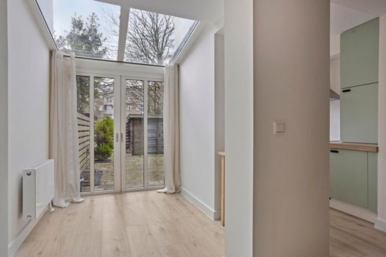 Benedenhuis met diepe tuin bij het Vondelpark - Afbeelding 9