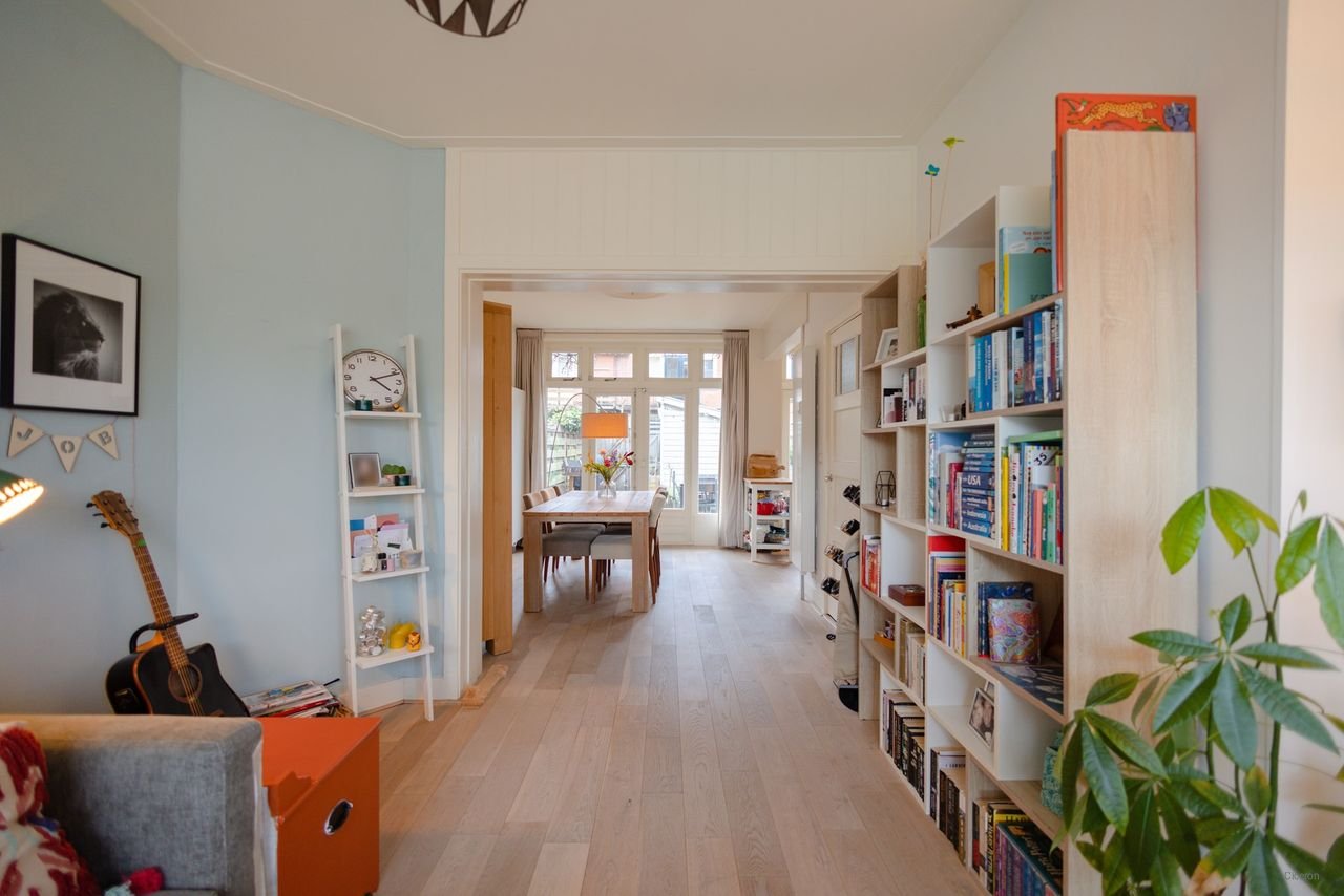 Jaren '30 woning met tuin in Hoograven - Afbeelding 12