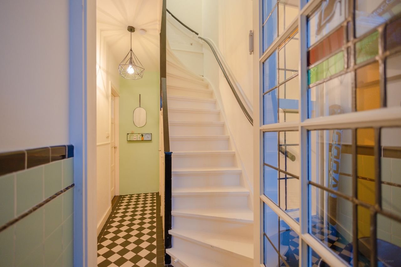 Jaren '30 woning met tuin in Hoograven - Afbeelding 17