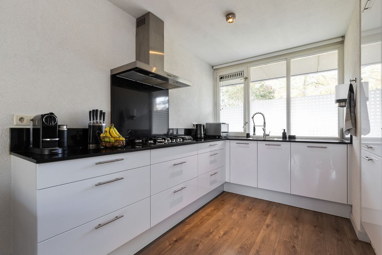 Furnished house with garden in Reigersbos - Image 8