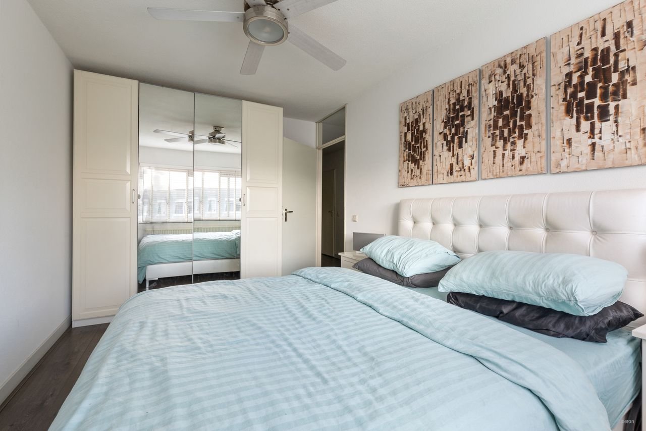 Furnished house with garden in Reigersbos - Image 11