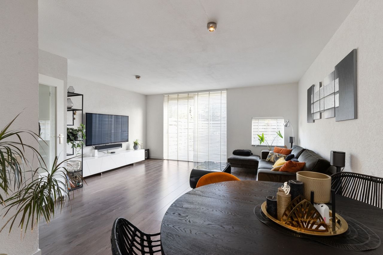 Furnished house with garden in Reigersbos - Image 6