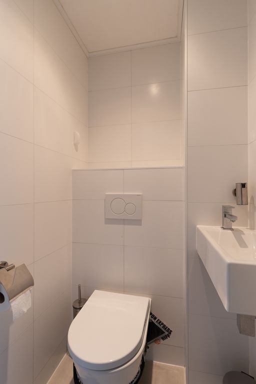 Furnished house with garden in Reigersbos - Image 19