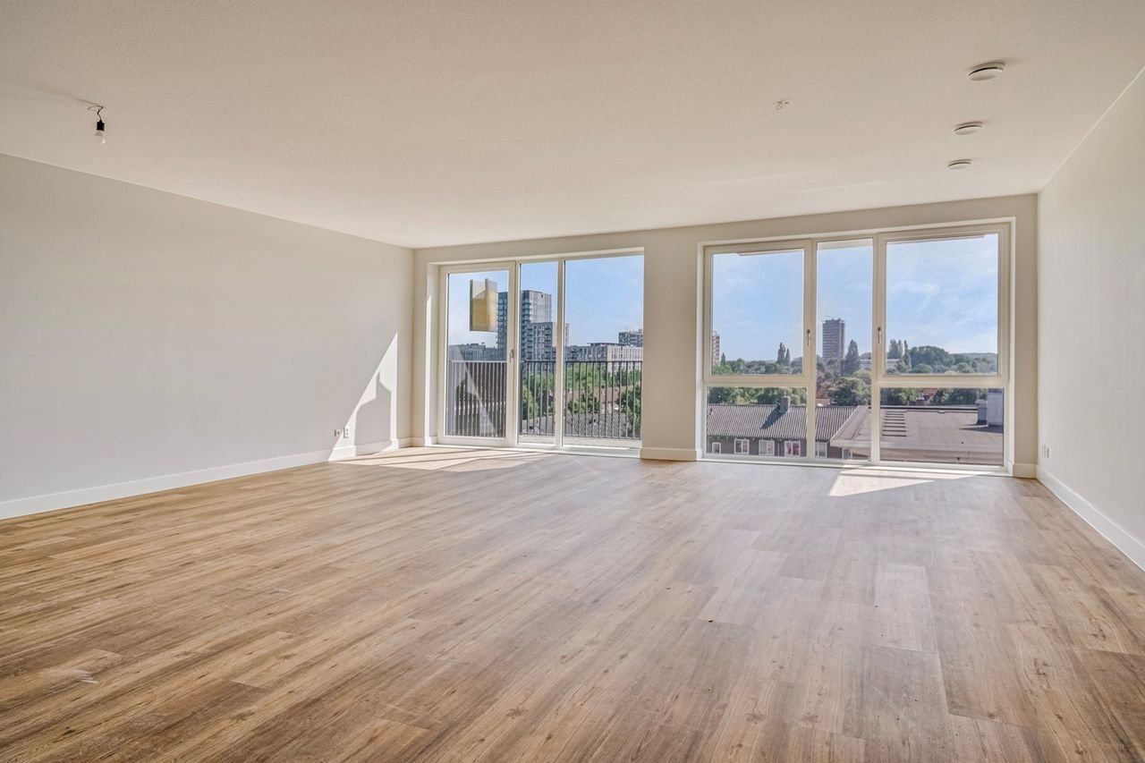 Energy-efficient new-build apartment of 121 m² - Image 3