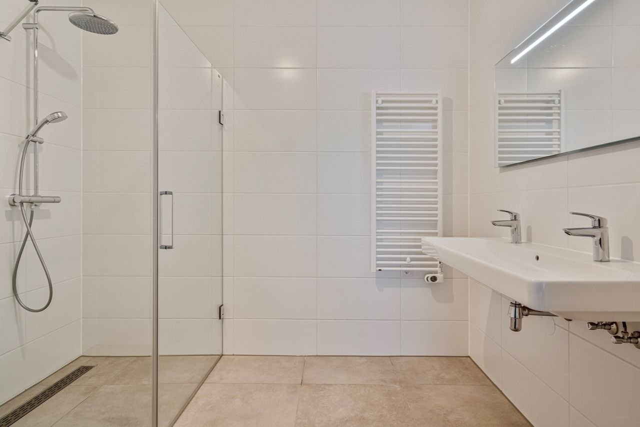 Energy-efficient new-build apartment of 121 m² - Image 20