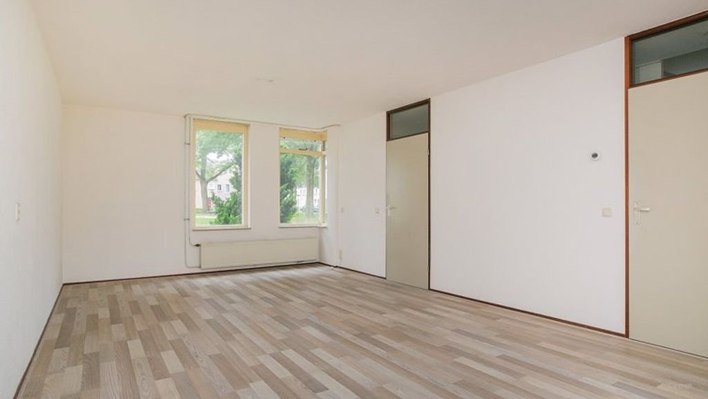 Ruim huis (129m²) met tuin in Eindhoven - Afbeelding 2