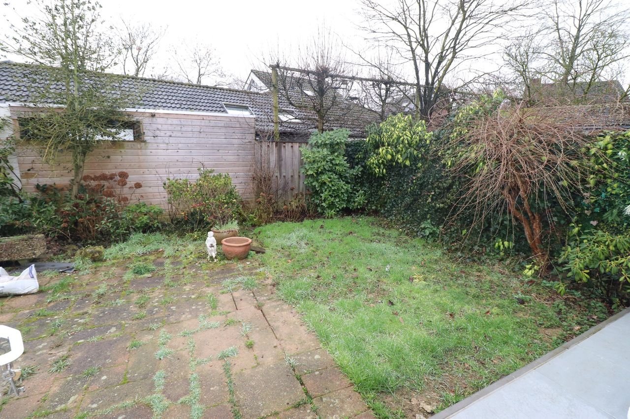 Gemeubileerde studio met tuin in De Heeg - Afbeelding 7