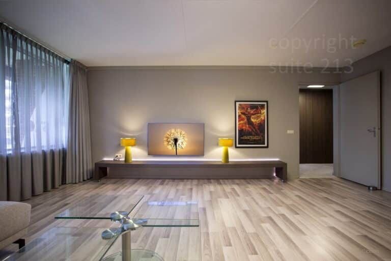 Gemeubileerd appartement met parking in centrum - Afbeelding 4