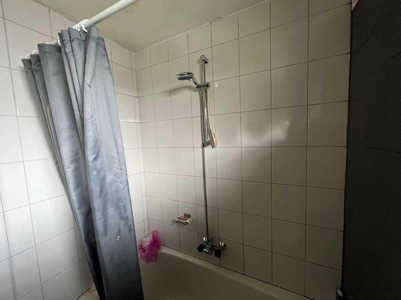 Studentenkamer met gedeelde woonkamer in Paddepoel - Afbeelding 8