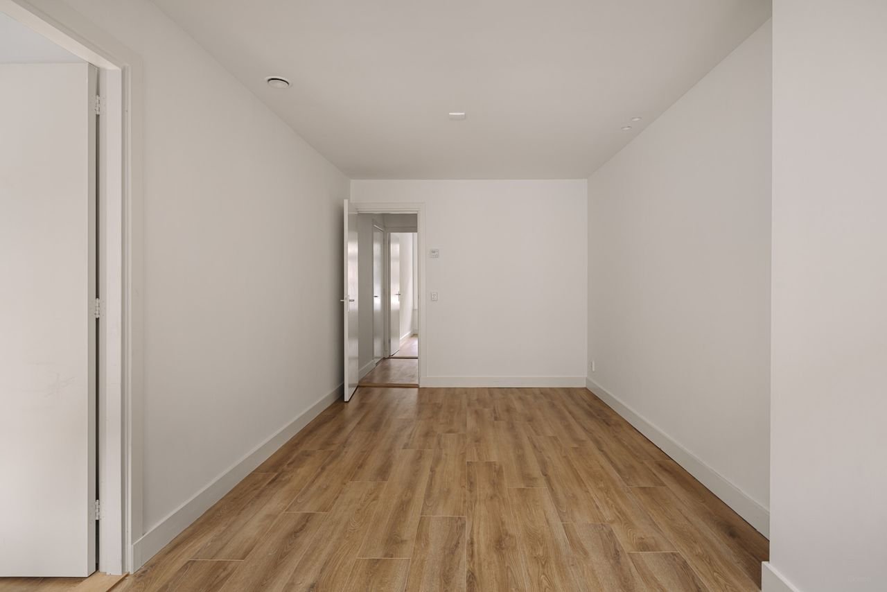 Licht 3-kamer appartement in Oost - Afbeelding 12