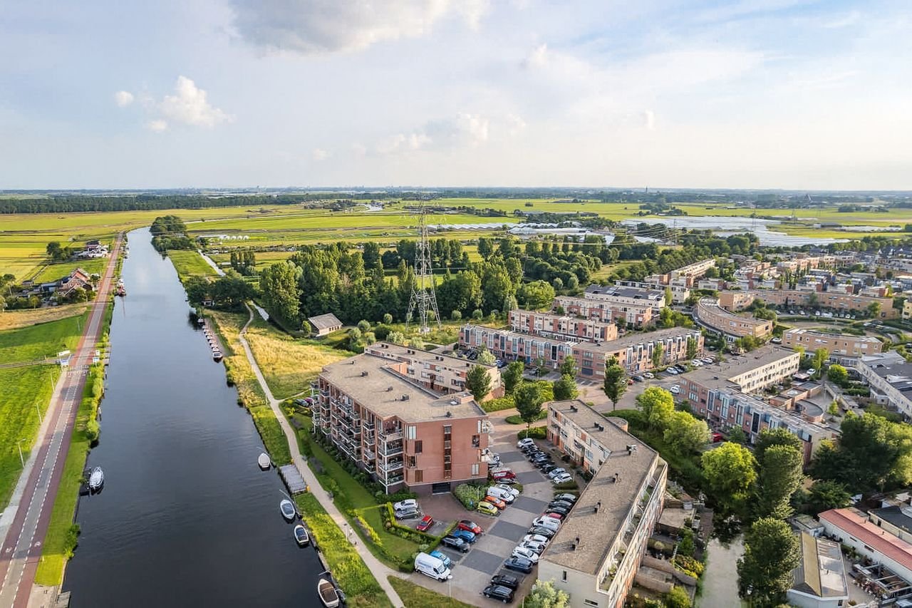 3-kamer appartement met 70m² zuidtuin - Afbeelding 2