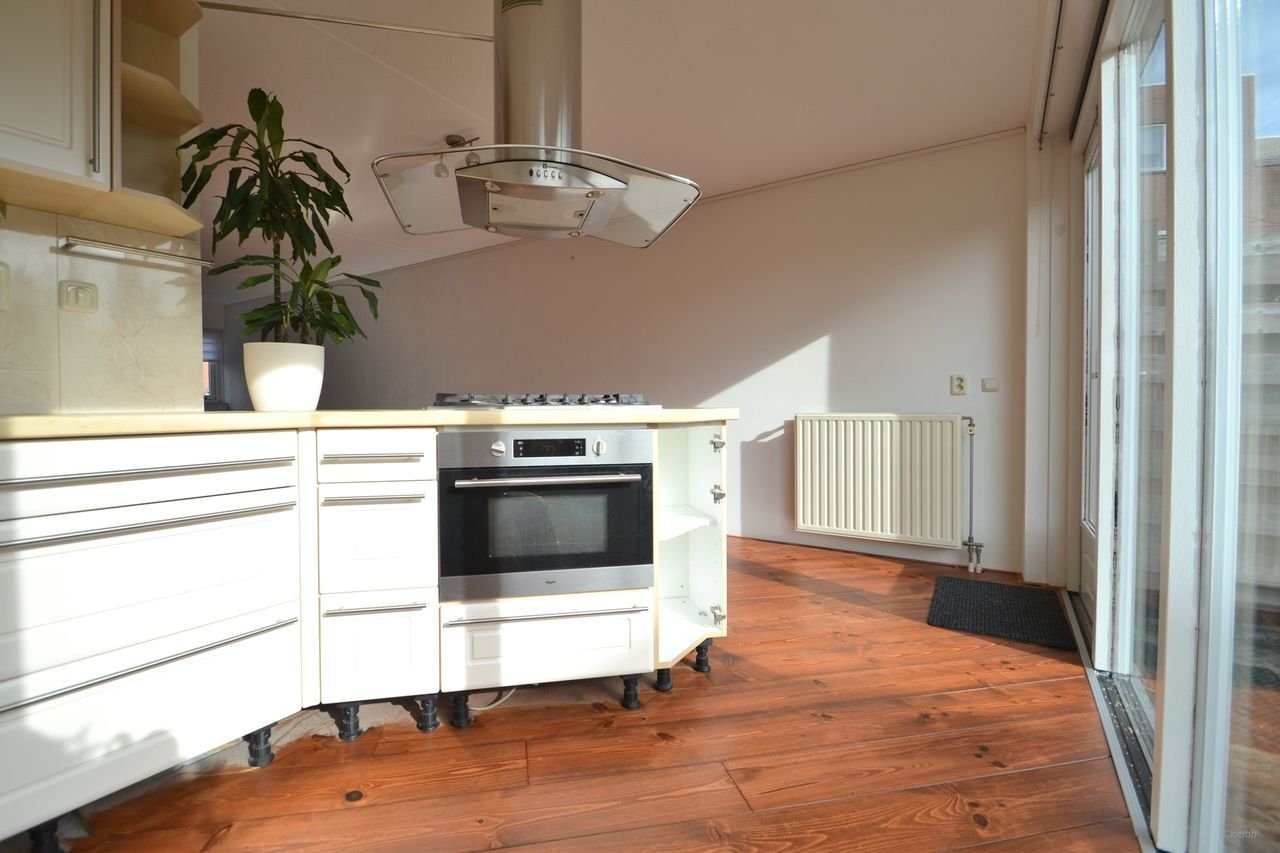 3-kamer appartement met 70m² zuidtuin - Afbeelding 8