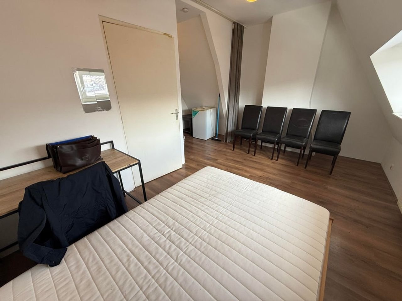 Gemeubileerde studentenkamer in Tarwewijk - Afbeelding 1