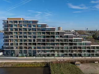 83 m² appartement met terras in Rotterdam