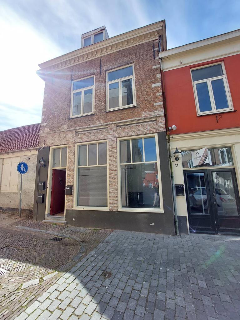 95 m² appartement met dakterras in centrum - Afbeelding 1