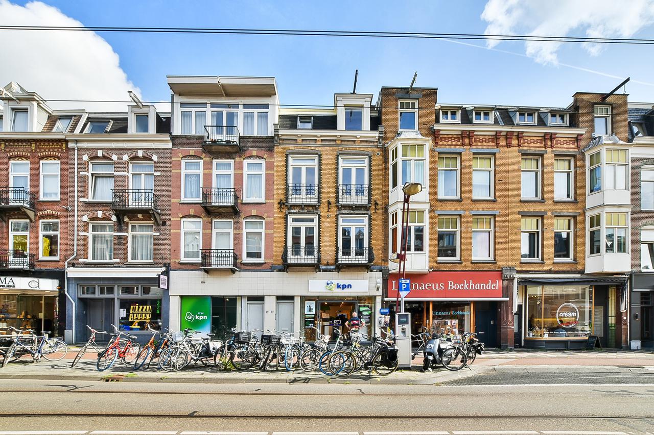 75 m² appartement met terras in Watergraafsmeer - Afbeelding 1