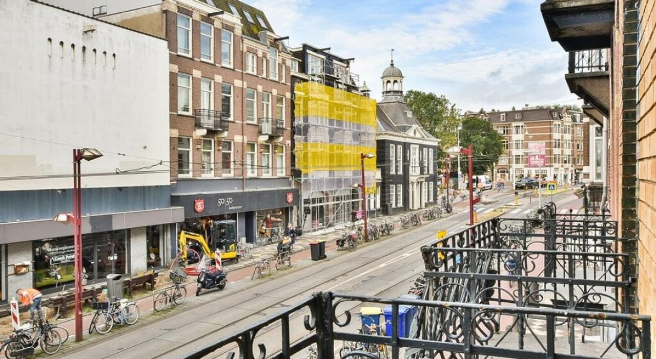 Licht appartement met terras in Watergraafsmeer - Afbeelding 15