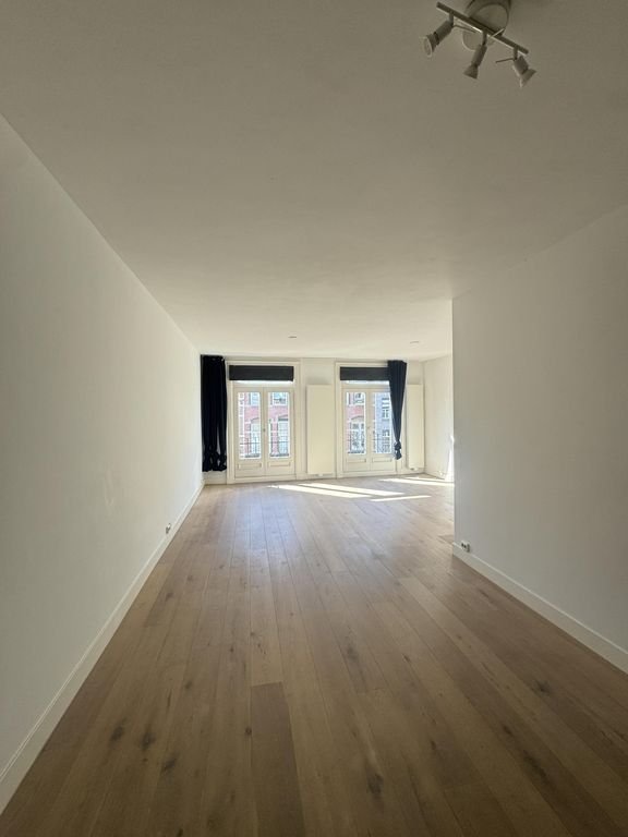 Licht appartement met terras in Watergraafsmeer - Afbeelding 4