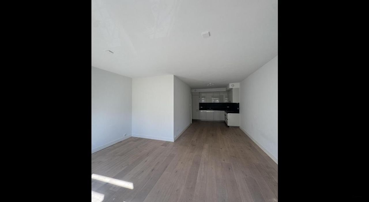 Licht appartement met terras in Watergraafsmeer - Afbeelding 19