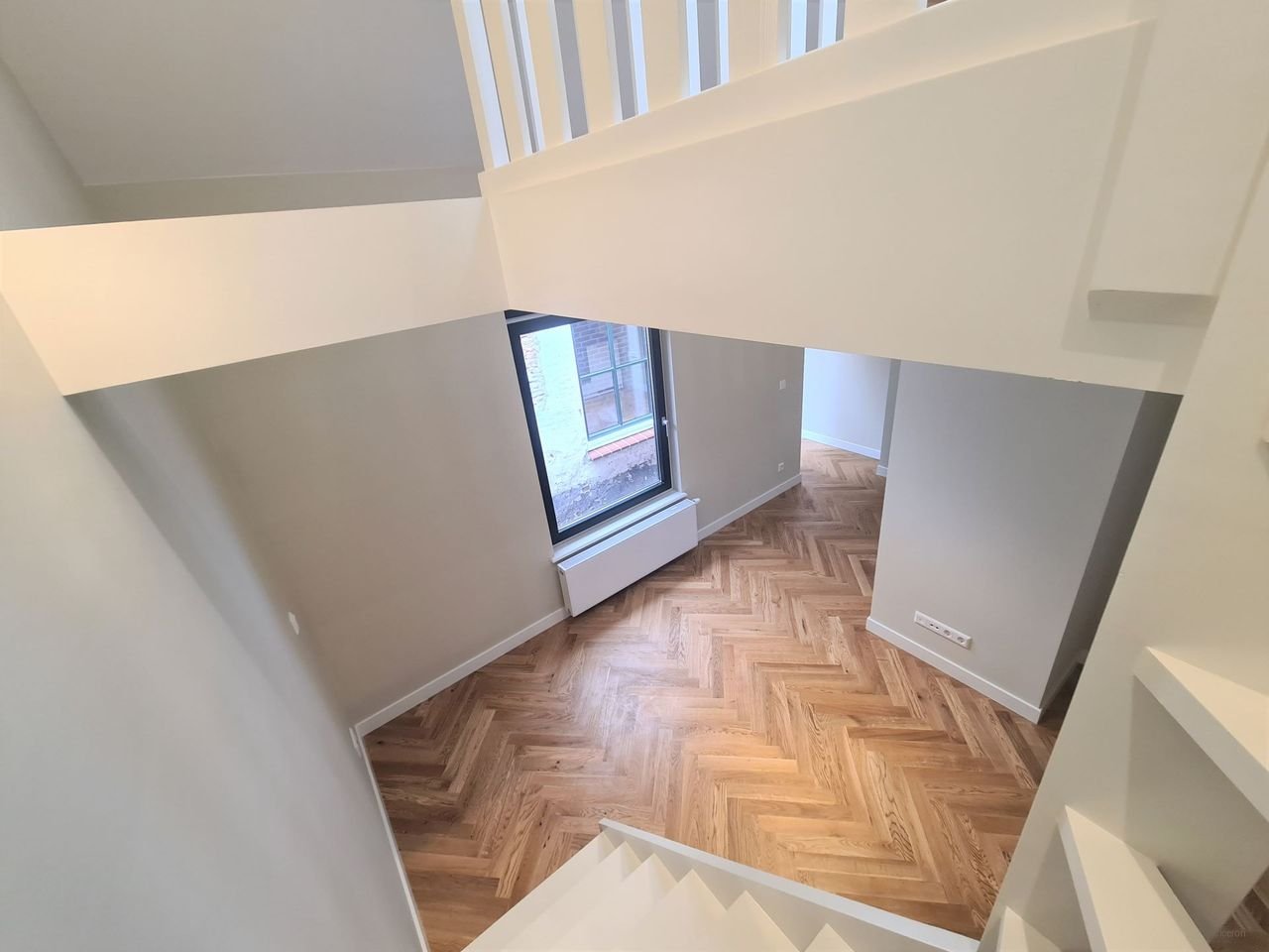 Gerenoveerd studentenappartement met terras - Afbeelding 14