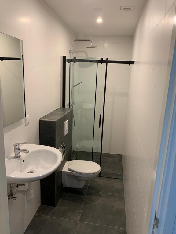 Twee gemeubileerde studio’s met tuin - Afbeelding 4