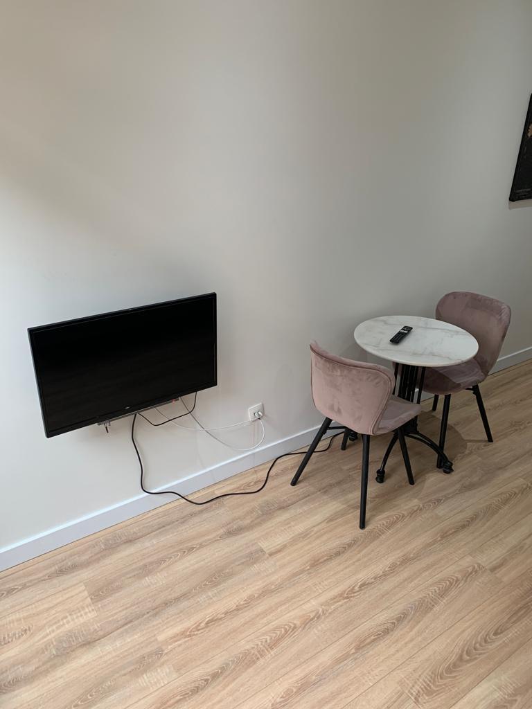 Two Furnished Studios with Garden - Image 2