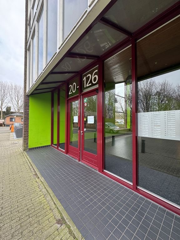Gemeubileerd wonen op de 8e etage met parking - Afbeelding 13