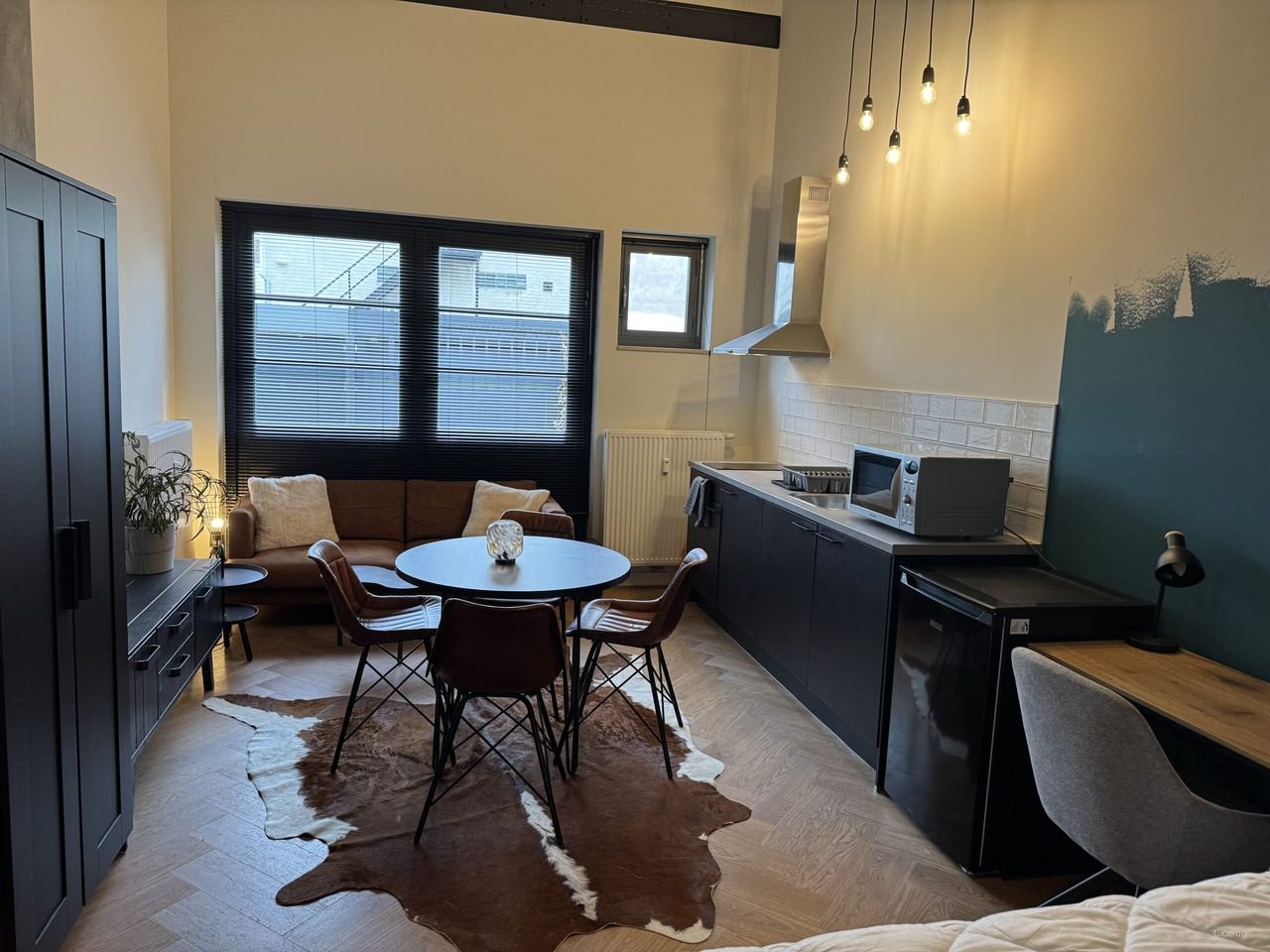 Complete studio in de oude Melkfabriek - Afbeelding 1