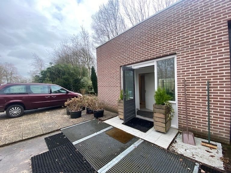 Gemeubileerde bungalow bij Amelisweerd - Afbeelding 2