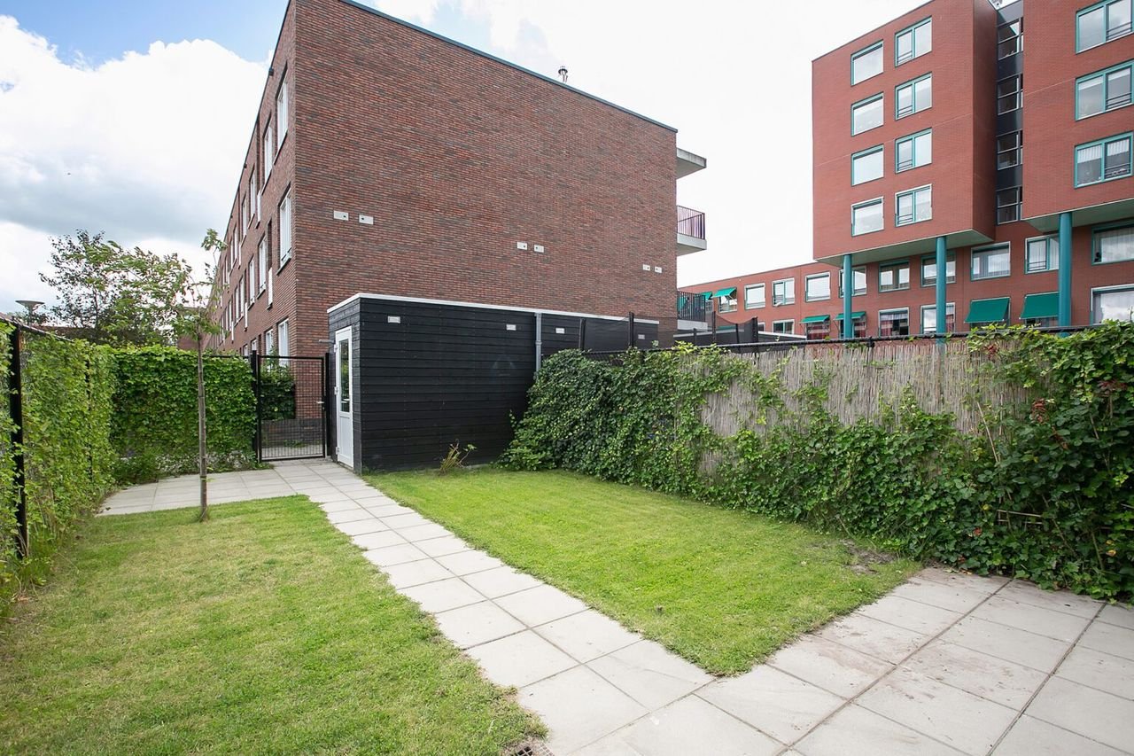 Energiezuinige hoekwoning bij Oosterpark - Afbeelding 15