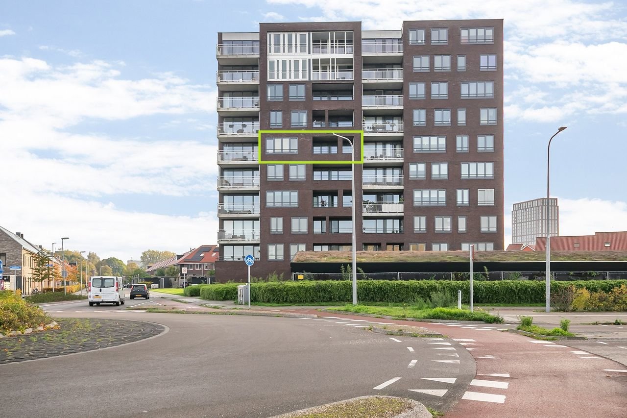 Wonen in Reitdiep: balkon op west en parking - Afbeelding 5