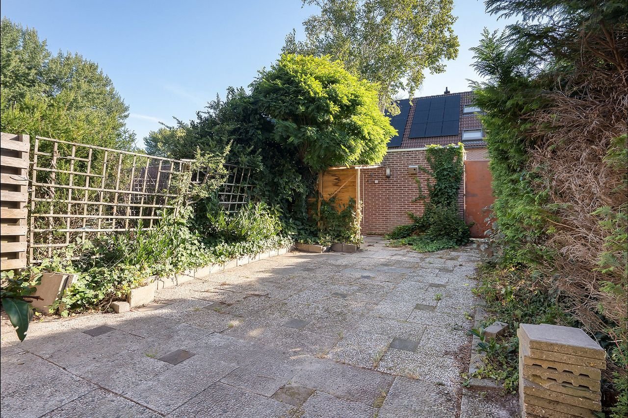 114 m² Family Home with Garden in Diemen - Image 28