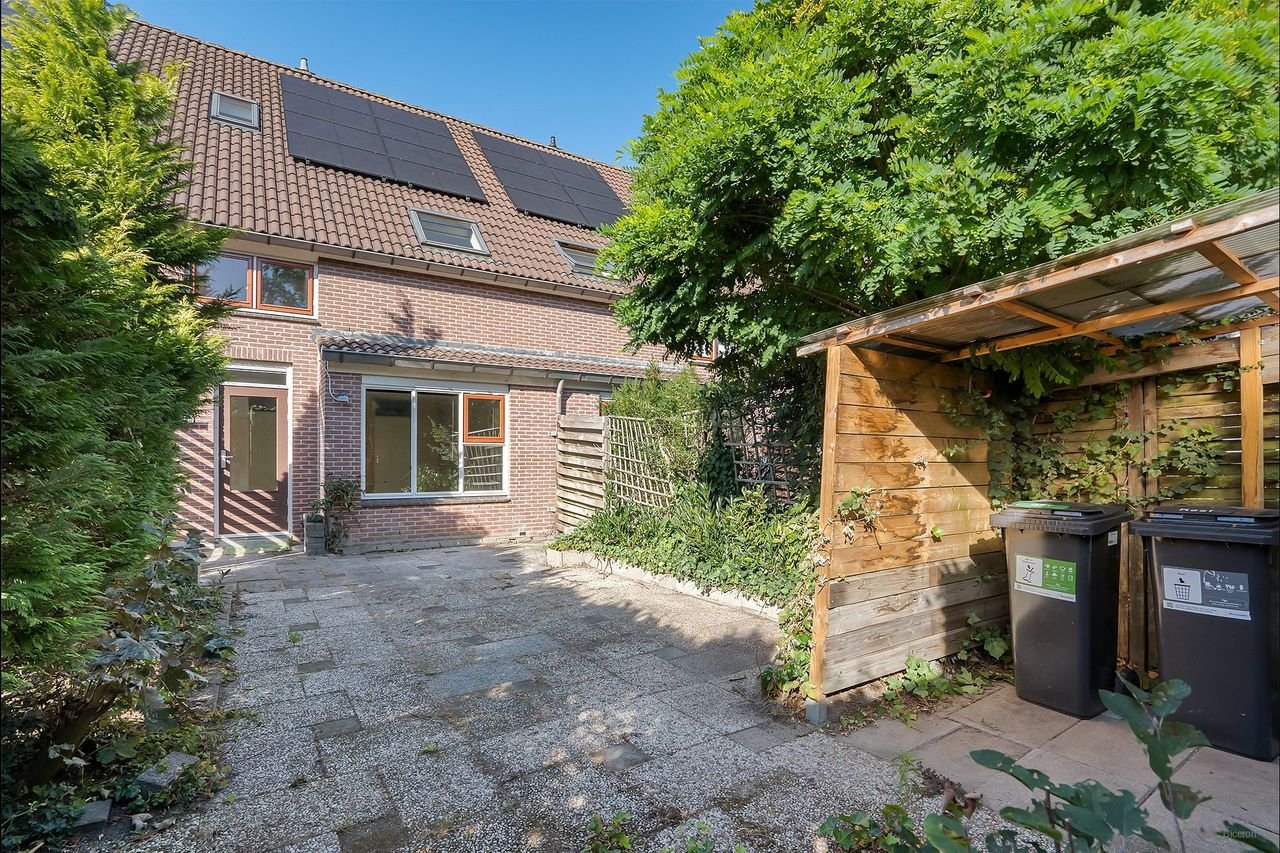 114 m² Family Home with Garden in Diemen - Image 26