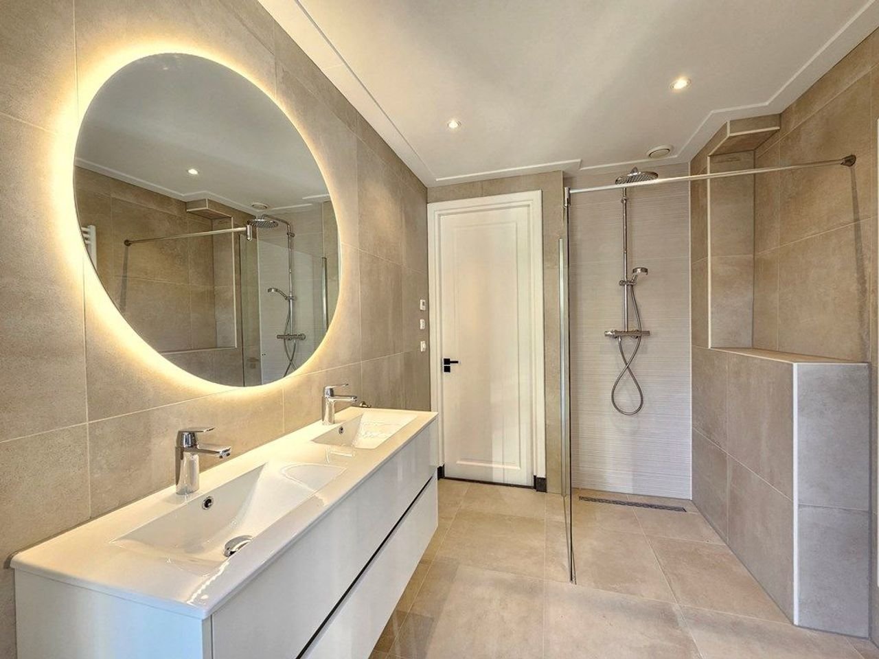 80m² met twee balkons in Rivierenbuurt - Afbeelding 7