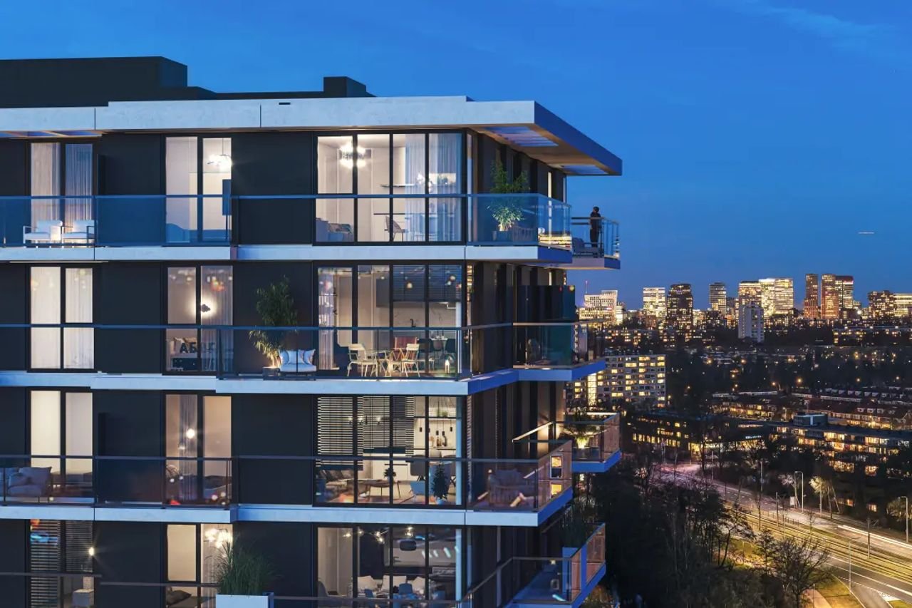 Sunny living on the 16th floor - Image 2